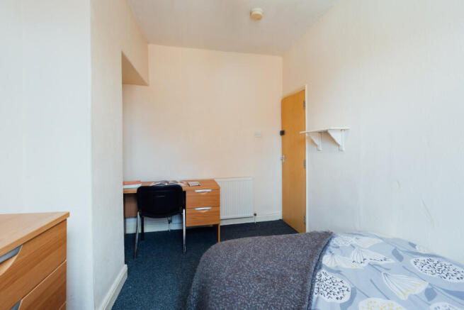 2 bed House to rent Image 9