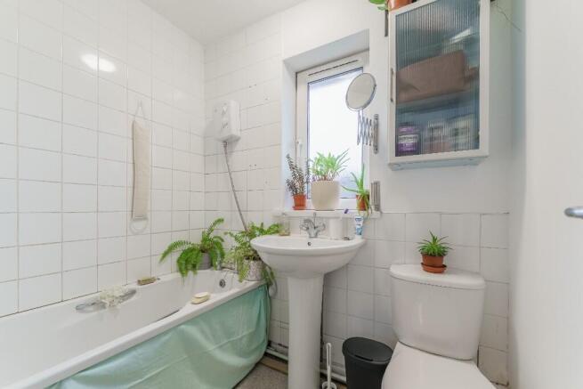 2 bed Maisonette for sale Image 12