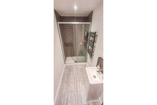 Master En-suite