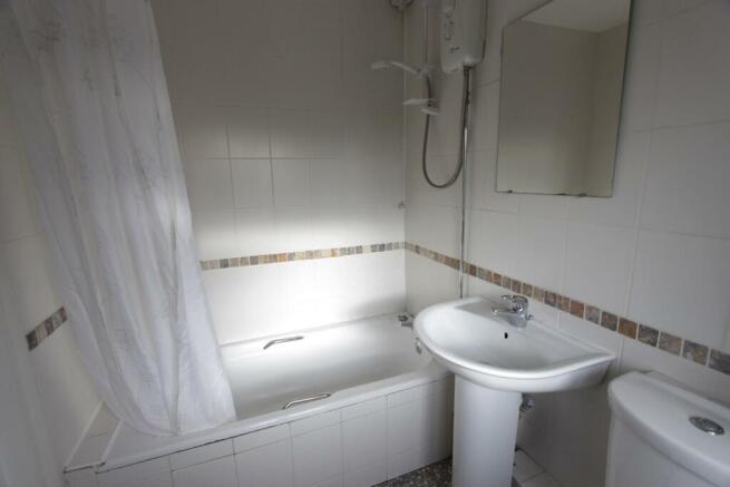 Bathroom.JPG