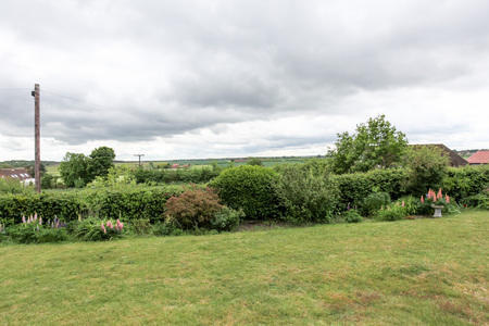 Exterior_view_from_front_door_11.jpg