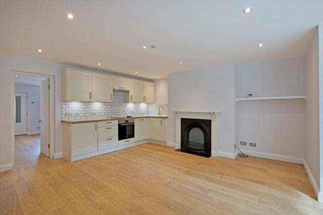 1 bed Apartment for sale Image 12
