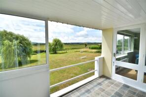 6, Beverley Court, Skeyne Drive, Pulborough RH20 2BD