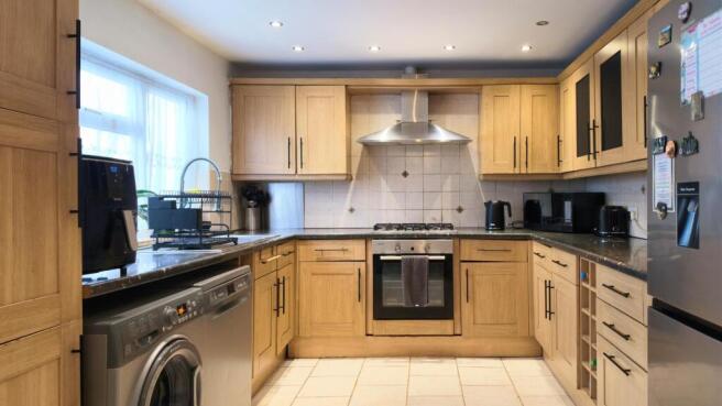 Kitchen/Dining
