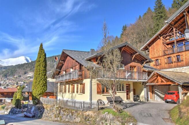 chalet