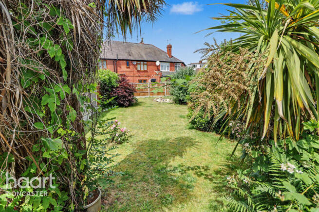 3 bed Semi-Detached for sale Image 4