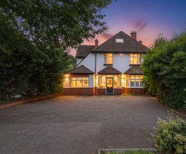 Carden Avenue, Brighton, BN1