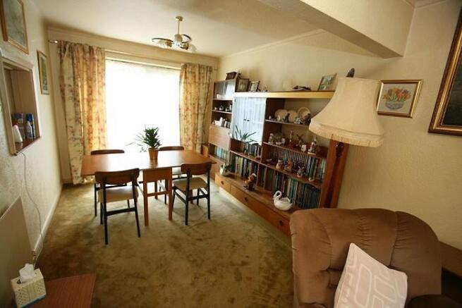SITTING ROOM