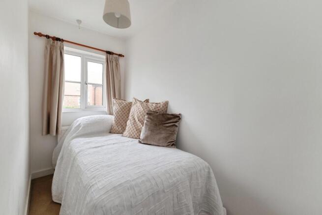 2 bed Terraced for sale Image 11