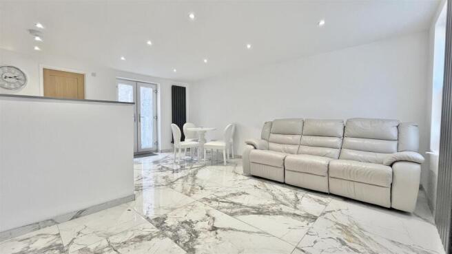 Lounge/Kitchen/Diner