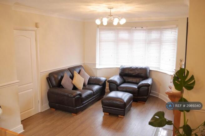 Living Room 02