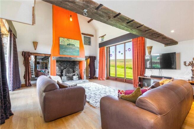 4 bed Barn Conversion for sale Image 12