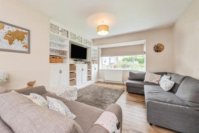 3 bed Semi-Detached for sale Image 7