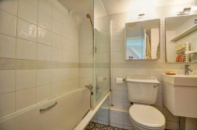 Photo 11