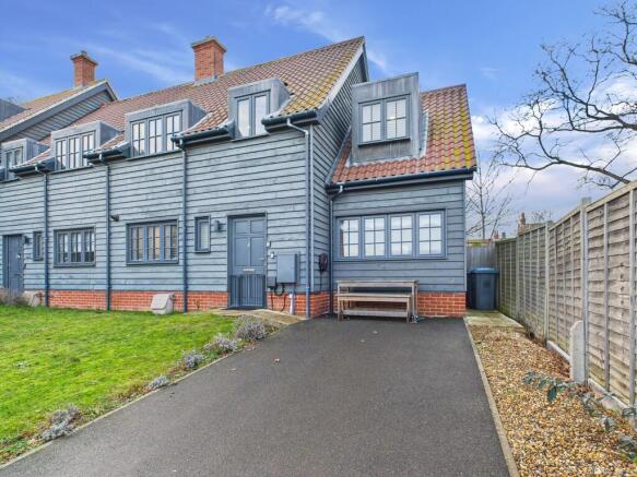 10 Oaks Court Tho...