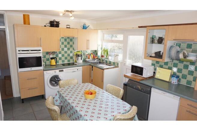 Kitchen / Breakfast