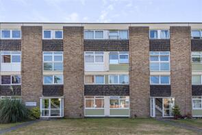 5, Trafalgar Drive, Walton-on-thames KT12 1NY