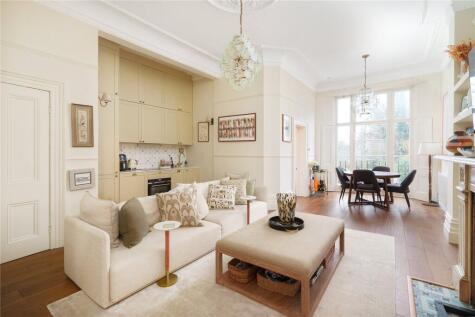 Elgin Avenue, Little Venice, London, W9