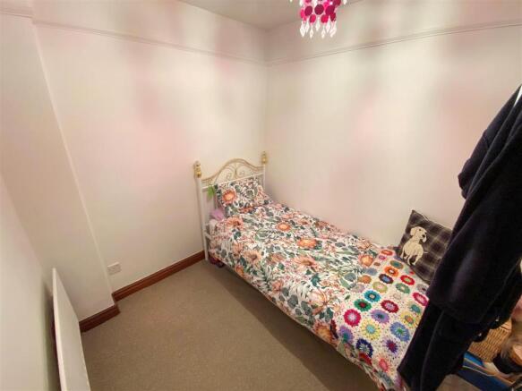 STUDY / BEDROOM 5