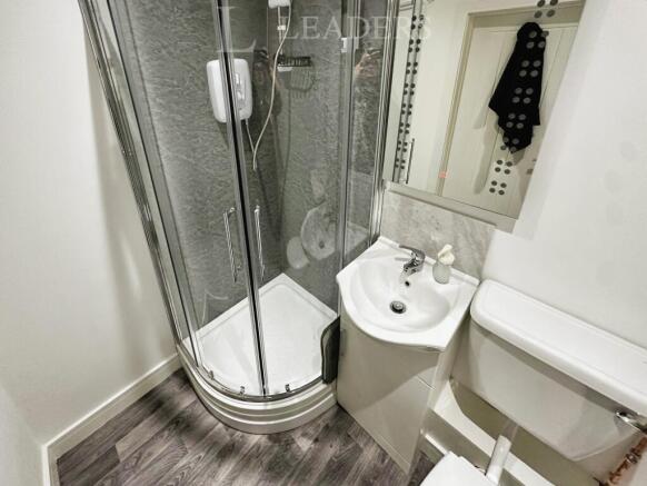1 bed House to rent Image 10