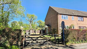 39, Southend, Cold Ash, Thatcham RG18 3BW