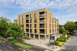 Flat 19, 1 Watson House, Leaping Birds Rise, Walton-on-thames KT12 1GP