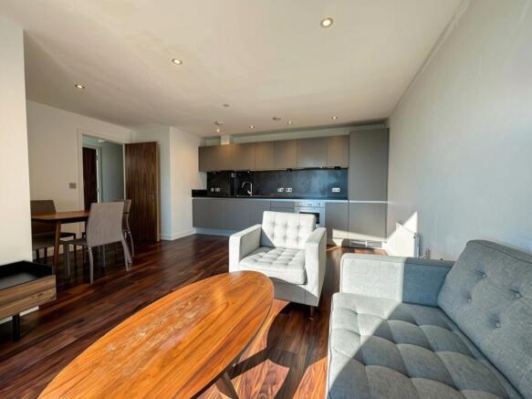 Lounge / Kitchen