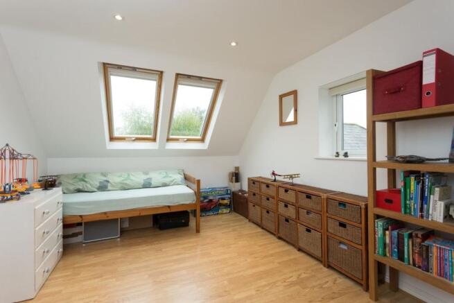 Photo 12