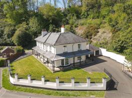 Flat 1, Ford House, Rowe Close, Bideford EX39 5XX