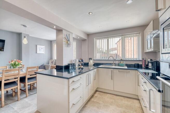 Kitchen / Diner