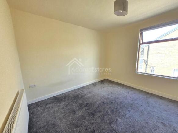 3 bed Detached for sale Image 7