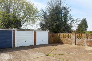8, Stafford Way, Hassocks BN6 8QQ