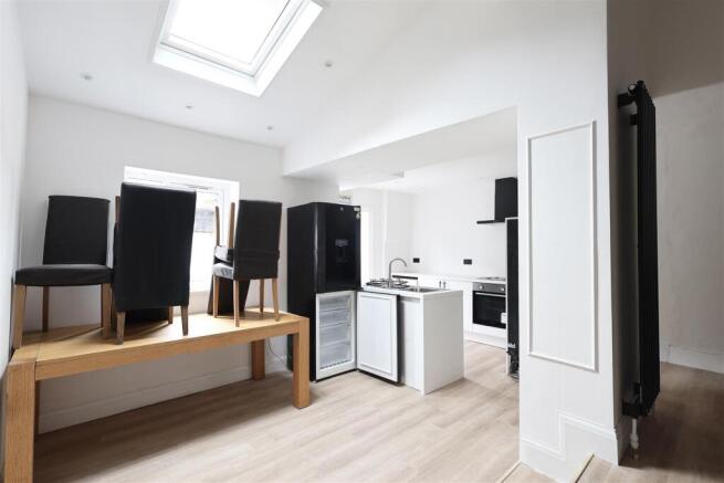 2610F66E-4BFC-464C-97D9-F37E8DECCF17_1_201_a.jpeg