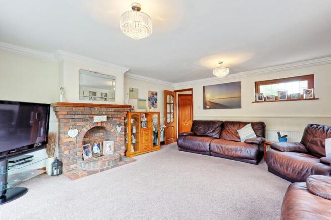 Bay Close, Canvey Island photo 4