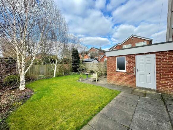 The Avenue Rear Garden