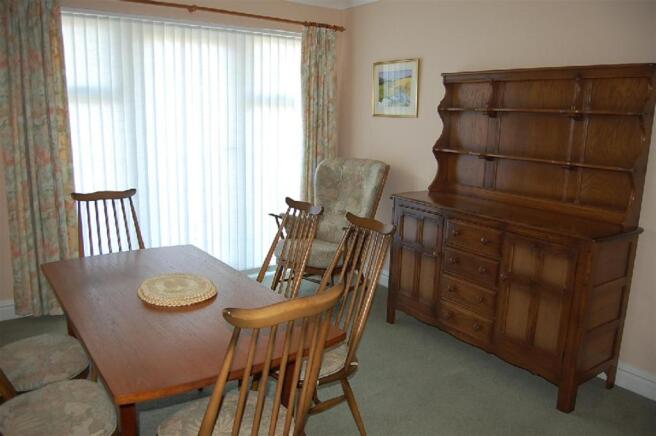 Dining Room: