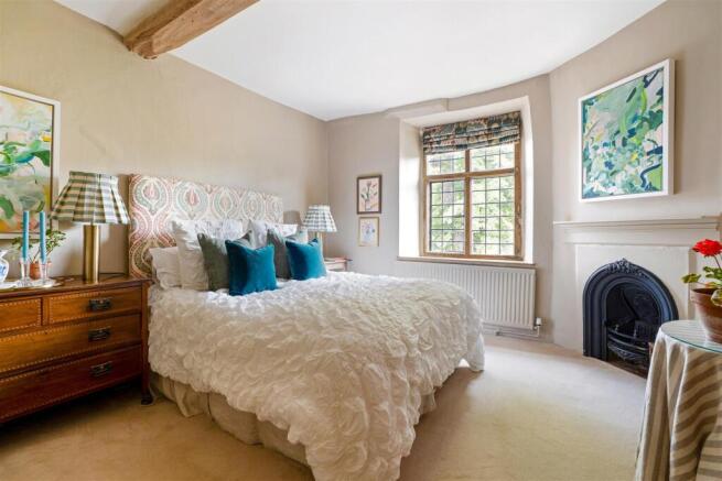 Bedroom 2 .jpg