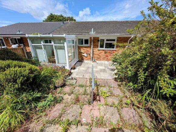 53 Kenilworth garden 2.jpg