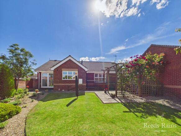 3 bed Bungalow for sale Image 6