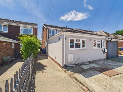 Milton Road, Corringham, SS17