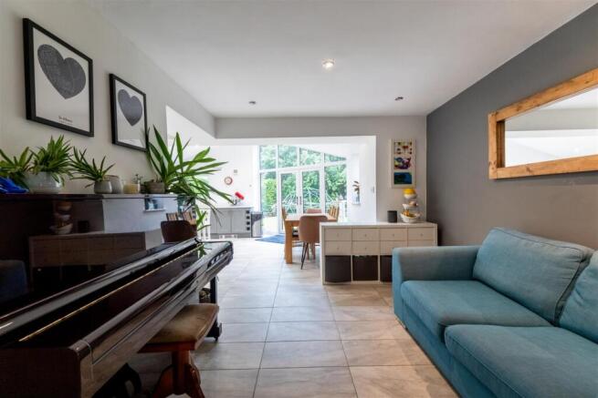 Laburnum Cottage-018.jpg