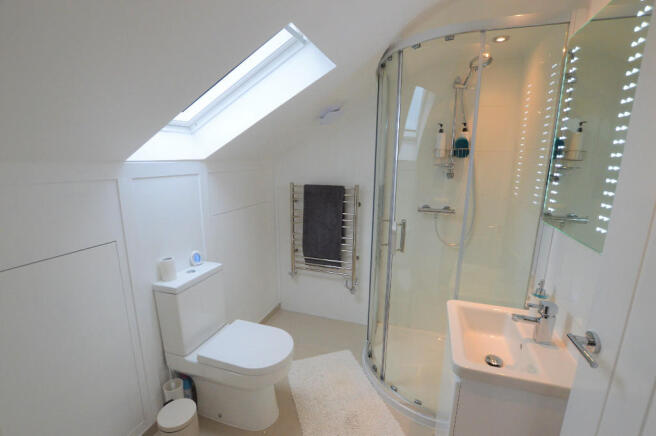 Re-Fitted En-Suite