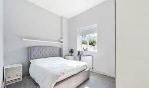 Flat 2, 60, Oakhill Road, Sutton SM1 3AG