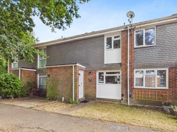 CAM01354G0-PR0586-STILL015