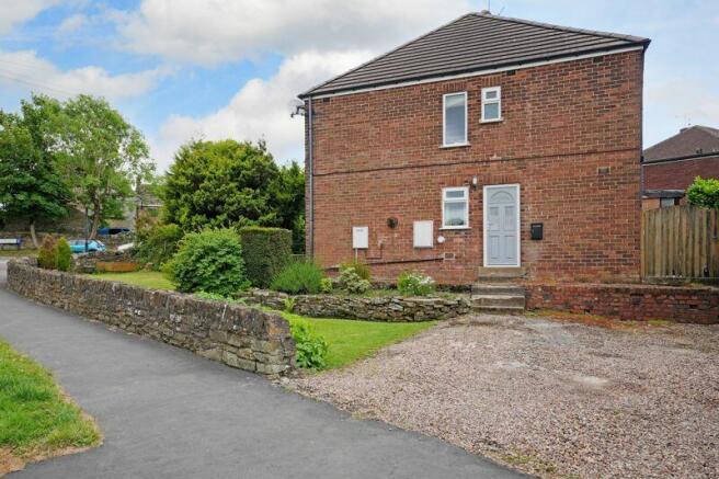 Side View & Driveway 