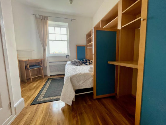 Studio to rent