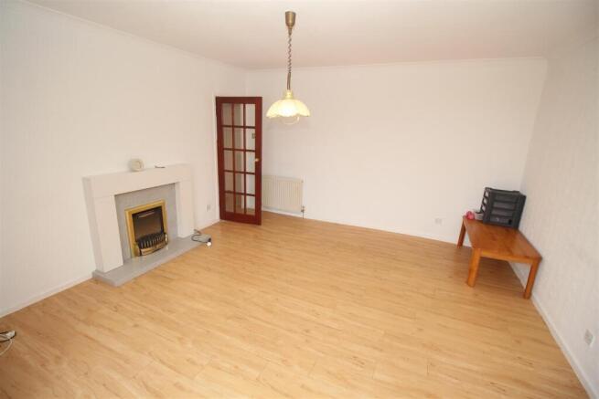 Bridgend Avenue, Port Glasgow photo 4