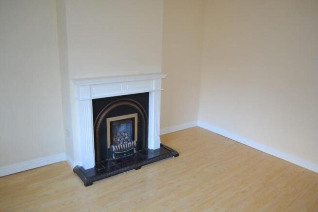 Lounge1 (Medium).JPG