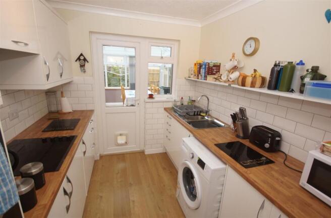 Kitchen.JPG