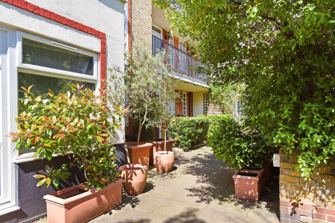 14 Timbrell Place...